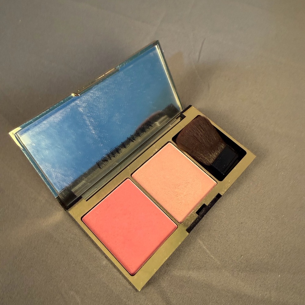 Estee Lauder Pure Color Envy Sculpting Blush Palette - Pink and Soft Peach